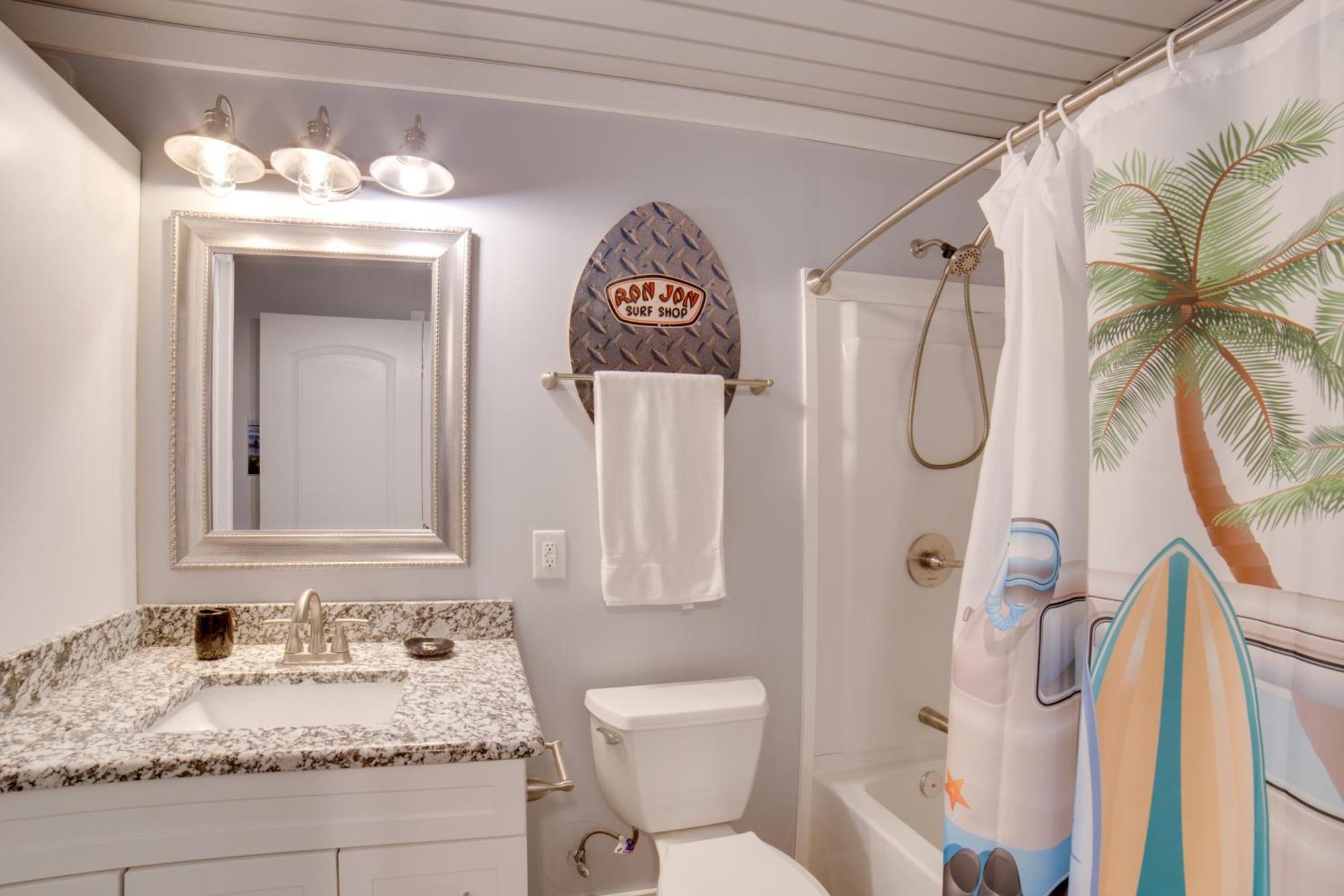 Ocean Isle Beach Studio With Patio - 1 Mi To Pier! エクステリア 写真